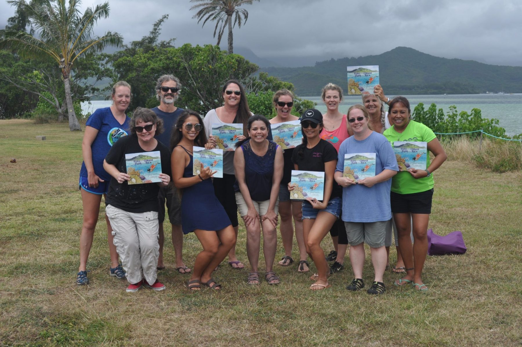 Padilla-Gamiño and teachers attending a coral reef workshop in Hawaii.